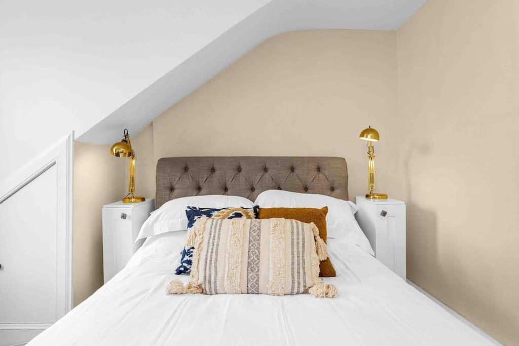 Stylish 1 Bedroom Apartment Edinburgh Ngoại thất bức ảnh